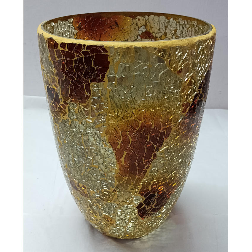 สีน้ำตาลใส