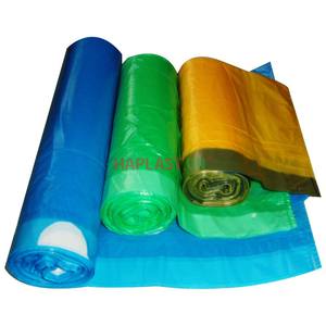 Sacs poubelles en HDPE recyclé sur rouleau - Product Image 2