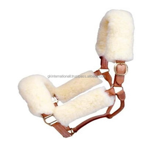 Licol de cheval en cuir matelassé, imitation fourrure molletonnée, de couleur noir brun et vert foncé, avec accessoires en laiton massif - Product Image 2