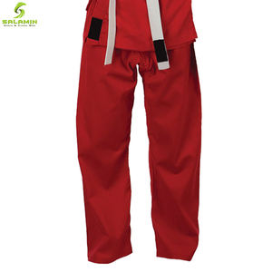 Uniformes de karaté approuvés par la WKF du fabricant OEM Combinaisons de karaté de judo pour l'entraînement des arts martiaux - Product Image 4