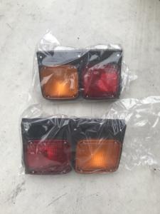 ISUZU Japon utilisé des feux arrière de pièces d'origine pour camion - Product Image 3