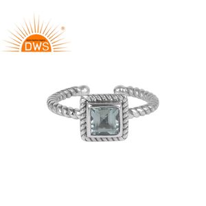 ผู้จัดจำหน่ายเครื่องประดับแหวนออกซิไดซ์925แหวนเงินขายส่งเครื่องประดับอัญมณีบุษราคัมธรรมชาติสีฟ้าแบบดั้งเดิม - Product Image 1