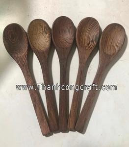 Vente en gros de bols en noix de coco laqués vietnamiens écologiques et de cuillères en coquille de noix de coco - Product Image 6