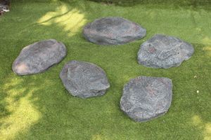 Juego de Piedras Decorativas Ovaladas Grises Artificiales de FRP KNT, Piedras Naturales Pulimentadas, Guijarros Modernos, Venta al por Mayor con 5 Años de Garantía - Product Image 5
