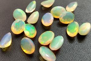 Opale éthiopienne naturelle ovale 3x4mm à 6x8mm, de qualité supérieure, ovale à facettes - Product Image 5
