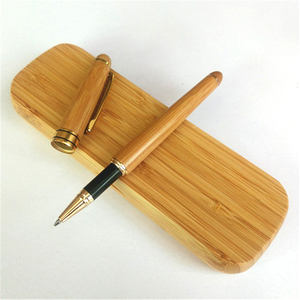 Stylo à bille en bambou écologique de haute qualité - Product Image 1