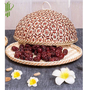 Bandeja de servicio de bambú perla coral con cúpula de mesa roja colorida, venta al por mayor, cesta de almacenamiento de alimentos con tapa en Vietnam - Product Image 2