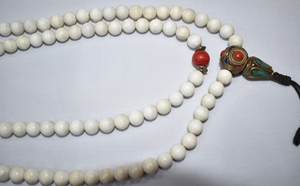 Cuentas de oración de meditación de hueso blanco de alta calidad de Nepal Precio al por mayor para negocios y regalos promocionales - Product Image 2