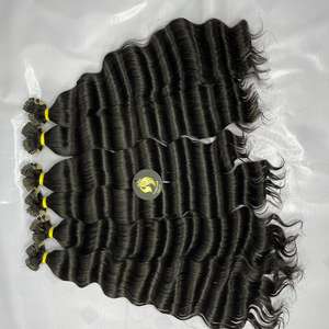 Vente en gros d'extensions de cheveux Remy brésiliens vierges 100% humains naturels ruban Deep Wave en grade 12A - Product Image 1