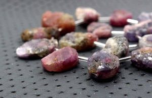 Haute qualité 18 pièces naturel Multi Tourmaline haut côté perceuse non traité rugueux forme ovale pierres précieuses en vrac pour la fabrication de bijoux - Product Image 4