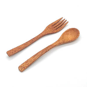 Ensemble de couverts écologiques en bois de coco artisanal, couteau, cuillère, fourchette, kit complet, provenant d'une usine du Vietnam, exportation durable en gros - Product Image 2