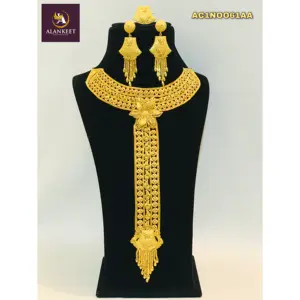 EE. UU. Estilo de Collar chapado en oro conjunto de joyas con brillante chapado en oro pendiente conjunto