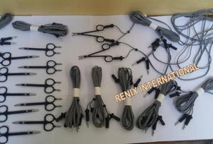 Ciseaux bipolaires pour la chirurgie plastique - Product Image 6