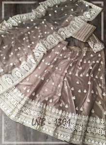 Lhenga Choli — éclaire de créateur, Collection Exclusive 2021, mariage indien Lehenga, lustre - Product Image 3