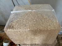 Serutan Kayu Greenfire Vietnam 100% Campuran Pinus/Akasia Warna Kuning Muda untuk Alas Ternak, Pupuk, Pembuatan Kompos, Budidaya Jamur