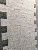 Panneau de pierre de marbre de calcite 100 % naturelle à face fendue, coupé sur mesure, design moderne, garantie à vie, application extérieure