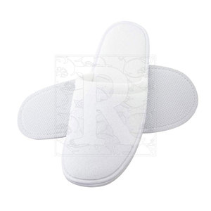 Pantoufles d'hôtel personnalisées en coton blanc Pantoufles de salle de bain jetables Eva de styles multiples pour les touristes avec semelle intérieure en caoutchouc - Product Image 3