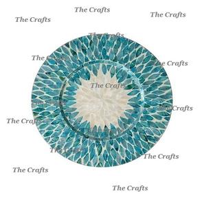 Assiette de présentation de qualité supérieure en bois et nacre sous assiette de service pour utilisation en restauration - Product Image 6