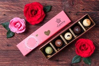Caja de Regalo de Trufas Vietnamitas Rellenas de Mermelada de Chocolate Fresco, de un Chocolatero Legendario y Profesional - Chocolate Dulce, 6 Años de Experiencia