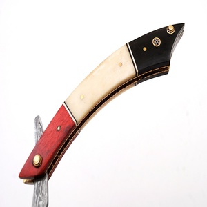 Navaja de Afeitar Recta de Lujo Hecha a Mano con Acabado Damasco y Grabado Tipográfico (sm 4) - Product Image 3