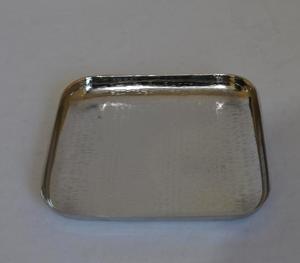 Plateau de service rond en acier inoxydable poli, style moderne classique, élégant - Product Image 4