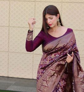 Banarasi Soie Jacquard Saree avec Chemisier Femmes Porter Dames Fête Festival Usage Quotidien Doux Coton Soie Sari En Gros Bas Prix Vêtement - Product Image 3