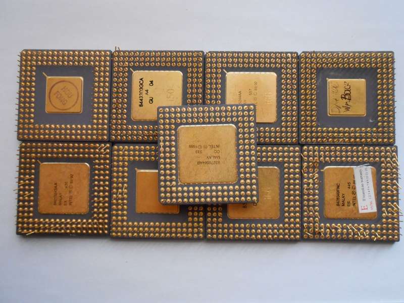 AMD製 CPU セラミックプロセッサスクラップ 1.50GHz/デスクトップ用