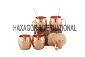 Mug Moscow Mule en cuivre martelé 16oz, en cuivre massif pur, avec revêtement alimentaire, motif ananas en relief et poignée en laiton. - Product Image 2