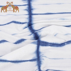 Drap de lit indien authentique imprimé à la main tissu de coton Tie and Dye de qualité supérieure pour un décor de chambre à coucher confortable et élégant - Product Image 4