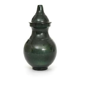 Venta al por mayor precios razonables latón recuerdo cremación urnas nuevo diseño metal recuerdo urnas de la India - Product Image 1