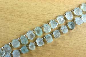 Perles de pierres précieuses en aigue-marine bleue naturelle de 21 pièces, forme brute inégale, perceuse latérale supérieure non traitée pour la fabrication de bijoux - Product Image 5