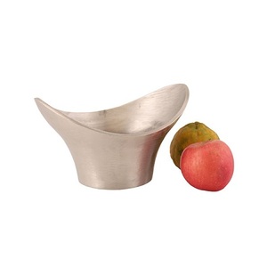 Frutero de acero inoxidable color plata con forma redonda de calidad premium para servir postres, para uso en hoteles y en el hogar. - Product Image 6