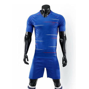 Pas cher Faible QUANTITÉ MINIMALE DE COMMANDE Sublimation Personnalisée Football Uniforme fait de Haute Qualité Polyester Tissu - Product Image 1