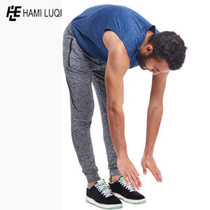 ¡Novedad de 2025! Pantalones de chándal para hombre, pantalones de chándal con logotipo personalizado y diamantes, cintura elástica, estilo deportivo, bolsillos laterales, gran oferta de tela - Product Image 3