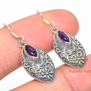Pierre précieuse en forme de marquise d'améthyste naturelle faite à la main 925 boucles d'oreilles en argent sterling massif bijoux à la mode pour les femmes pour la fête de mariage - Product Image 2