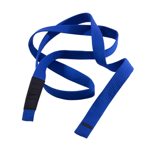 Ceinture articulée avec broderies personnalisées pour homme, accessoire d'arts martiaux et karaté, disponible dans toutes les tailles, plusieurs couleurs, livraison gratuite - Product Image 3