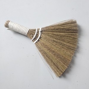 broom 05 - Product Image 1