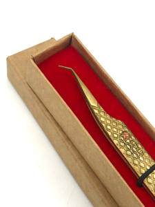 ที่หนีบขนตาปลอมพลาสม่าสีทอง45องศาอุปกรณ์เสริมความงามทำจากสเตนเลสโลโก้ออกแบบได้ตามที่ต้องการ - Product Image 2