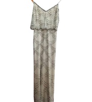 Dernière robe Maxi ODM à paillettes scintillantes à motif silhouette droite couleur nude