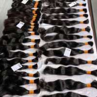 Cheveux humains vierges indiens naturels bruts non traités, doux et soyeux, Remy, à tirage unique, en vrac, provenant de temples indiens, cheveux brésiliens en trame