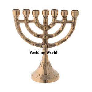 Menorah โลหะขัดเงาคุณภาพระดับพรีเมียมที่วางเทียนทําด้วยมือมาถึงล่าสุดนักออกแบบใหม่แฟนซีขาตั้งเทียนโลหะ - Product Image 6
