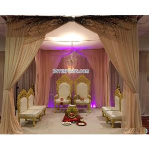 Ensemble de chaises modernes Vedi en or blanc pour les mariages indiens Chaises de cérémonie décoratives élégantes pour mariés - Product Image 1