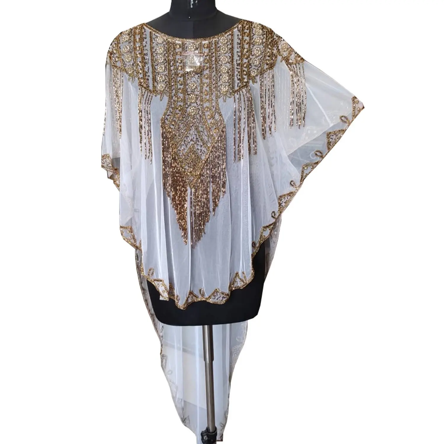 Sassy Franjes Hoge Lage Patroon High Fashion Handgemaakte Kaftan/Farasha