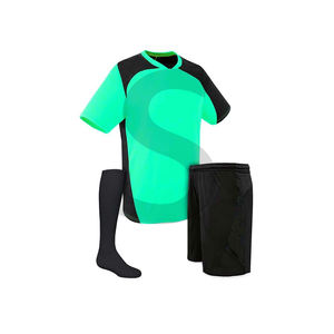 New Custom Premium Quality Teams logo Pink Football Jersey Uniform <b>Ronaldo</b> Player Version Soccer Jersey 25 Set With Shorts - Product Image 5