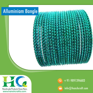 Brazaletes de aluminio hechos a mano, Fabricación en la India - Product Image 3