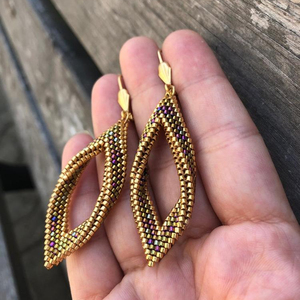 Pendientes de cuentasHechos a mano, felicidad - Product Image 1
