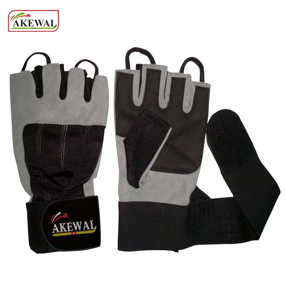 สีดำ &amp; สีเงิน