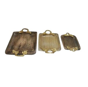 Plateau de service en bois d'acacia pur avec poignée en métal fait à la main couleur et design personnalisés pour la maison, le restaurant, le bar et l'hôtel. - Product Image 5