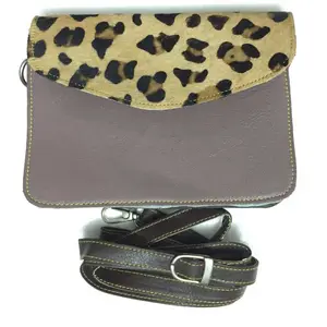 Bolso Banjara bellamente diseñado, bolso de cuero hecho a mano a la moda para mujer, tamaño diario personalizado IN;27243 para niñas - Product Image 1