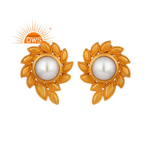 Latest Fashionable 2026 Natural <b>Pearl</b> Gemstone Stud <b>Earring</b> For Custom Design Jewelry Manufacturer - Product Image 1